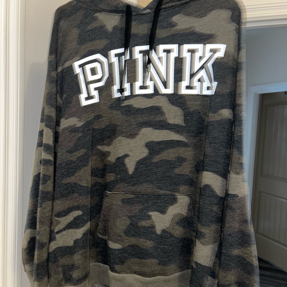 Bundle of hoodies - Picture 3 of 9